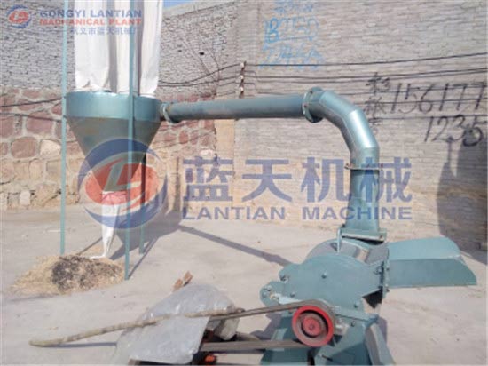 Sawdust crusher