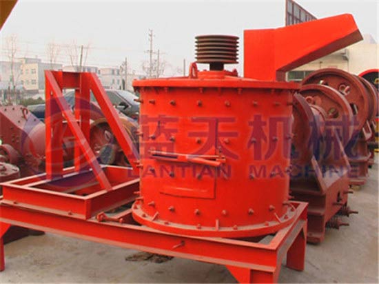 Vertical coal crusher