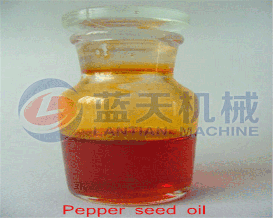 Screw pepper seed oil press
