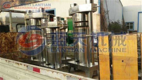 Sesame oil machine