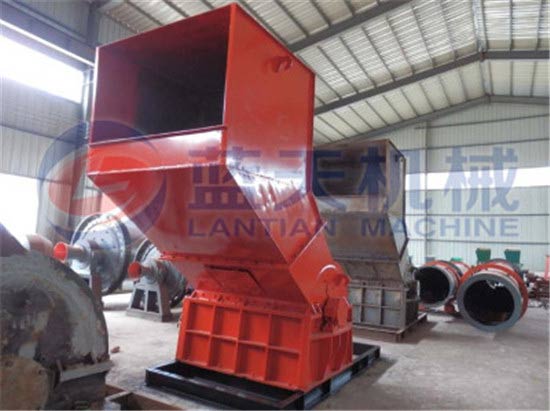 Waste iron scrap crusher