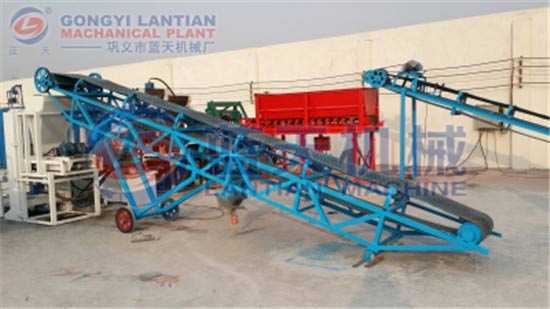 Movable inclined belt conveyor