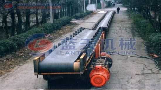 Flexible screw conveyor