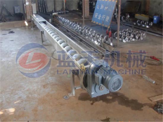 Flexible screw conveyor